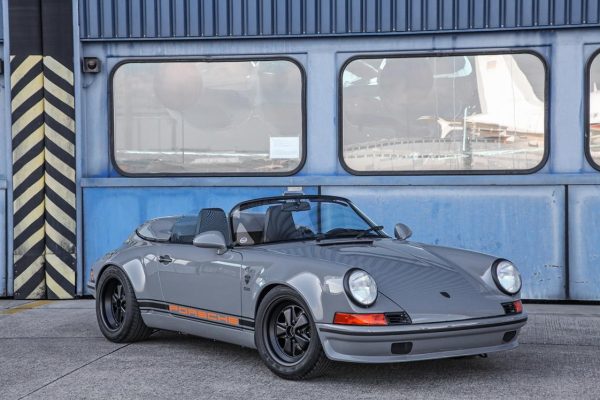 911_Speedster_klein006-1-1.jpg